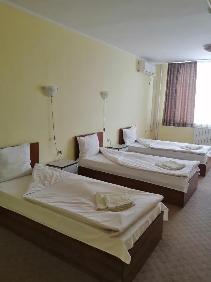 Hotel Panorama Gabrovo Exterior photo